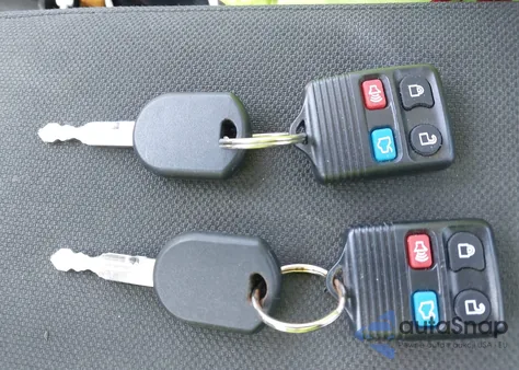 2009 Ford F-150 Stx/Xl/Xlt из США, поврежденный, VIN 1FTRF12W09KB34263